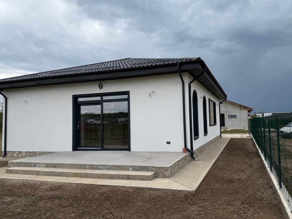Casă nouă individuală | 130 mp utili | Teren 535 mp | Balotești