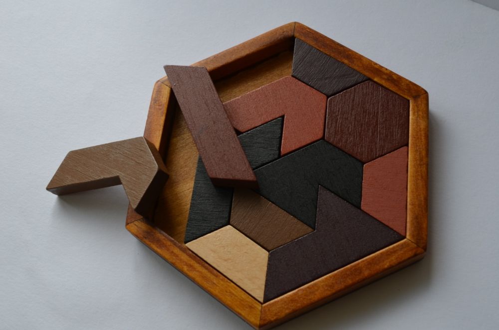 Puzzle din lemn pentru copii