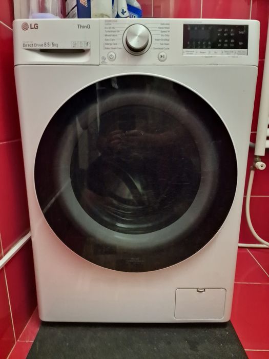 Mașină spălat LG slim cu uscator