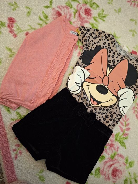 Нови или в отлично състояние  дрешки за госпожици