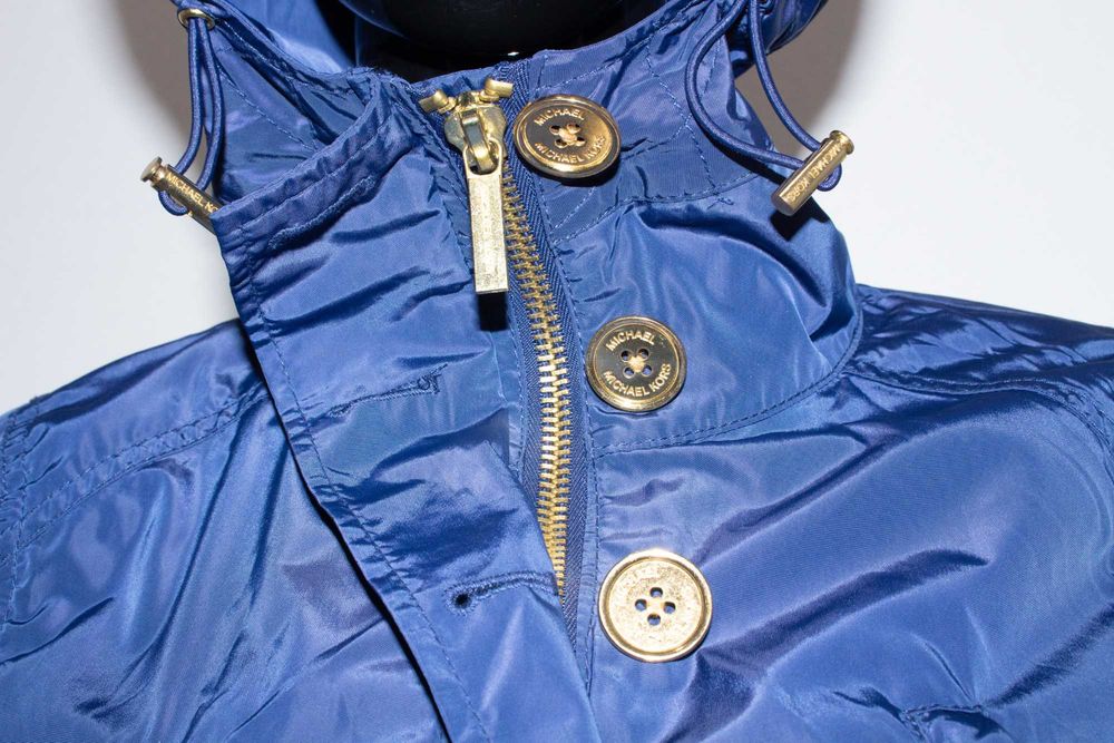 Michael Kors оригинално дамско яке синьо с качулка ветровка XS