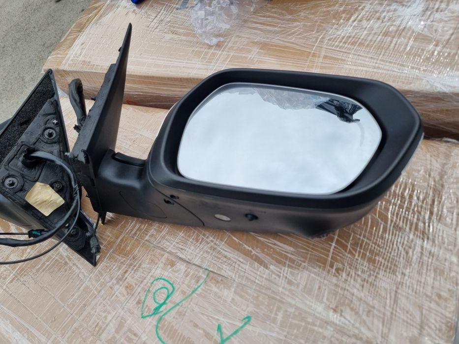 Зеркало левое и правое Geely monjaro