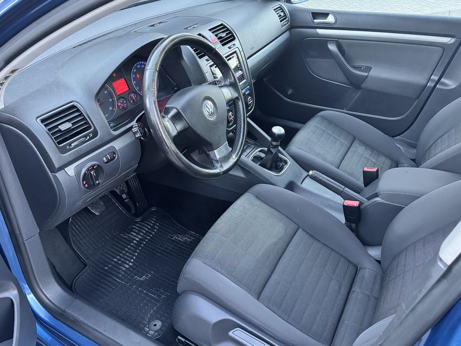 VW GOLF 5 - 1.4i - 80CP - 2008 - 160.000 KM - TOUR V