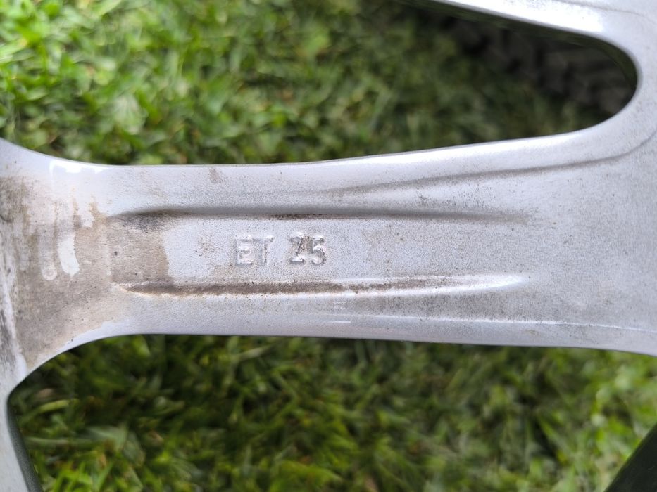 Rial X10 18 цола джанти с гуми за BMW G30