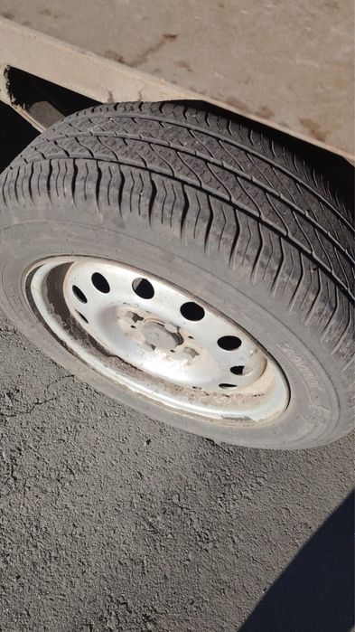 Прицеп 300/150 обмен на скот.