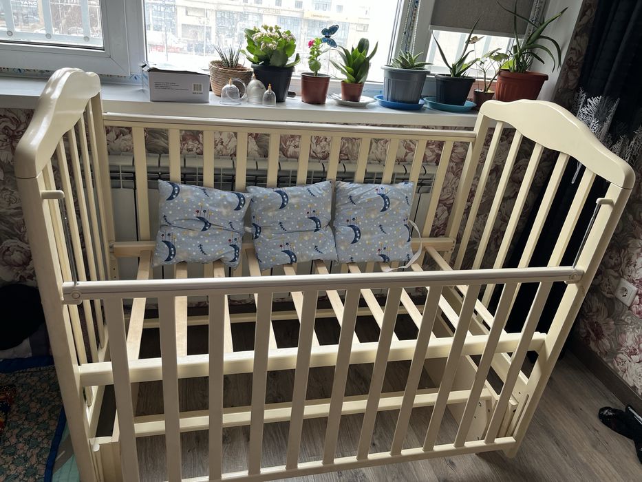 Детская кроват калбелная