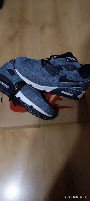 NIKE-Дамски Кожени Маратонки-Естествен велур.