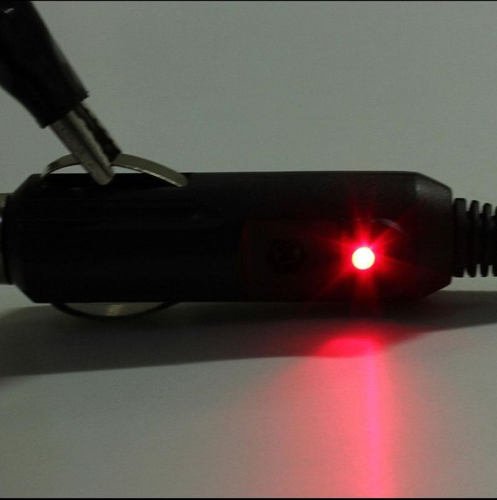 Prelungitor de 1 m pt priză auto cu mufă brichetă