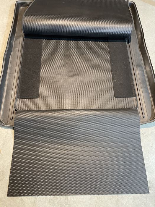 Mocheta portbagaj pentru transport vw passat b8