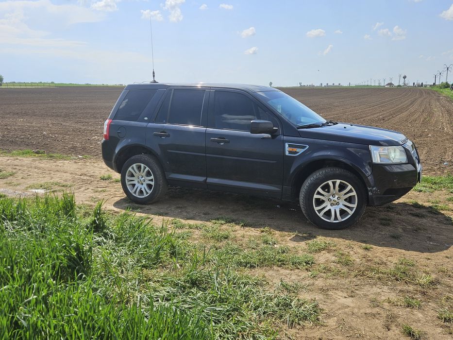 Vând Land Rover Freelander 2