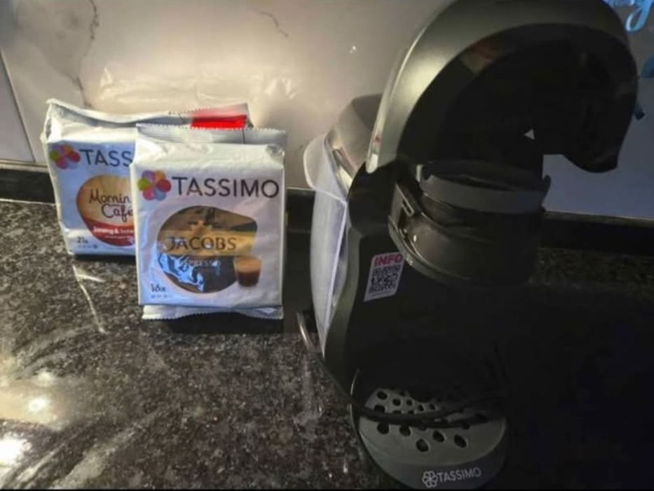 кафе машина тассимо