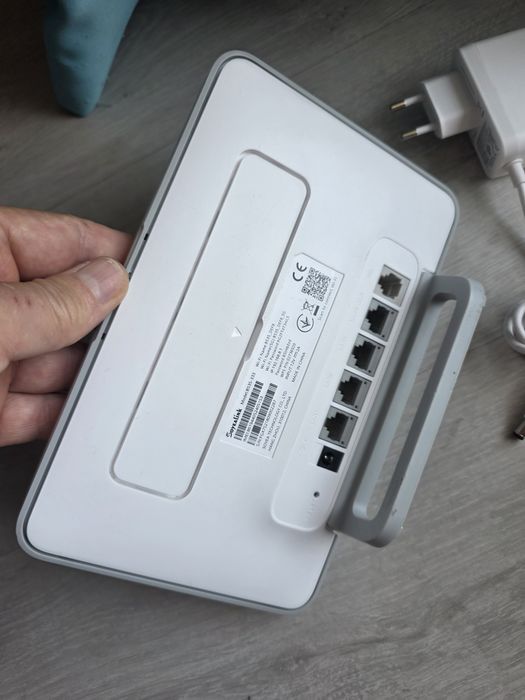 Router Huawei B535 LTE 4G+ SIM RDS-Digi decodat liber de retea