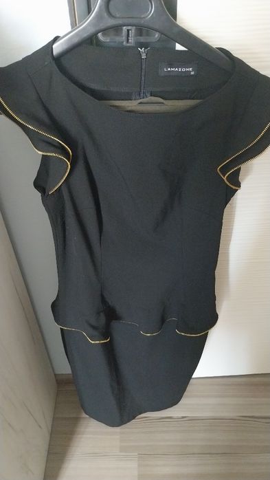 Rochii office, dantelă