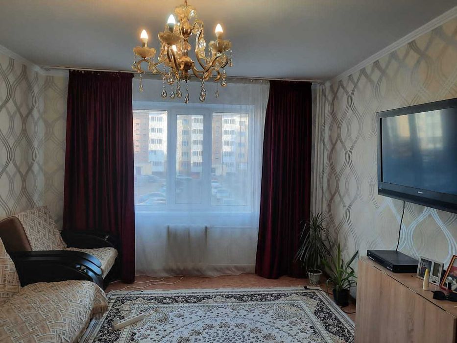 Продается 2-х комнатная квартира, мкр 7