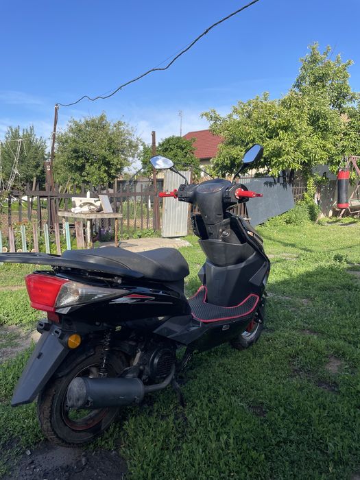 продажа мопеда М8