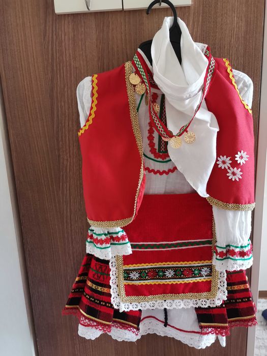 Детска народна носия