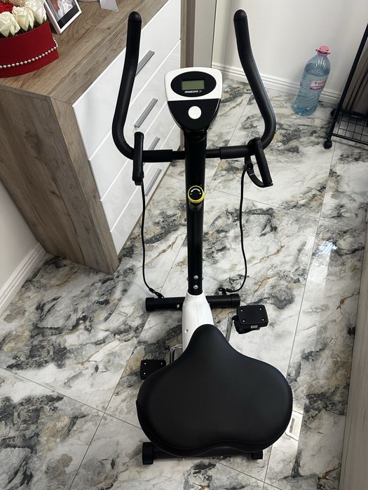 Bicicletă fitness pentru acasă – stare foarte bună