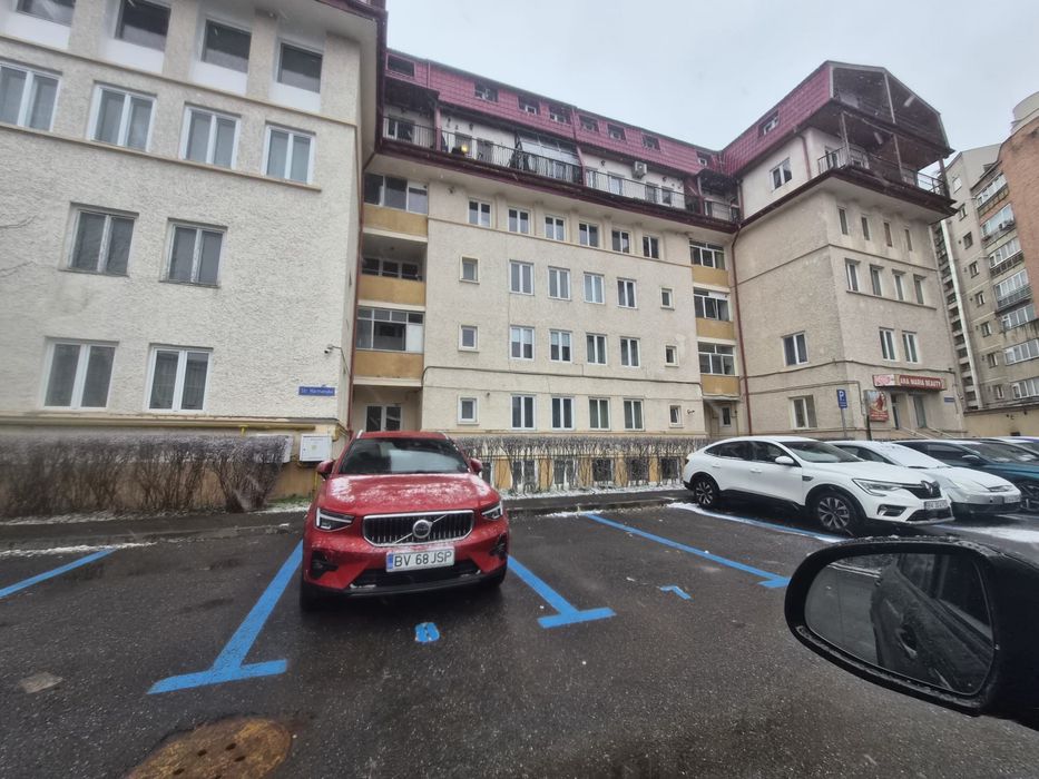 Proprietar vand Apartament 2 camere –Str. Hărmanului nr. 46