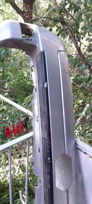 Задний бампер от тайоты прадо 120