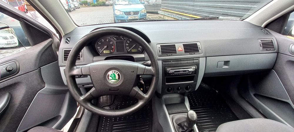 Vand Skoda Fabia 2002, benzina 1.4 L, MPI