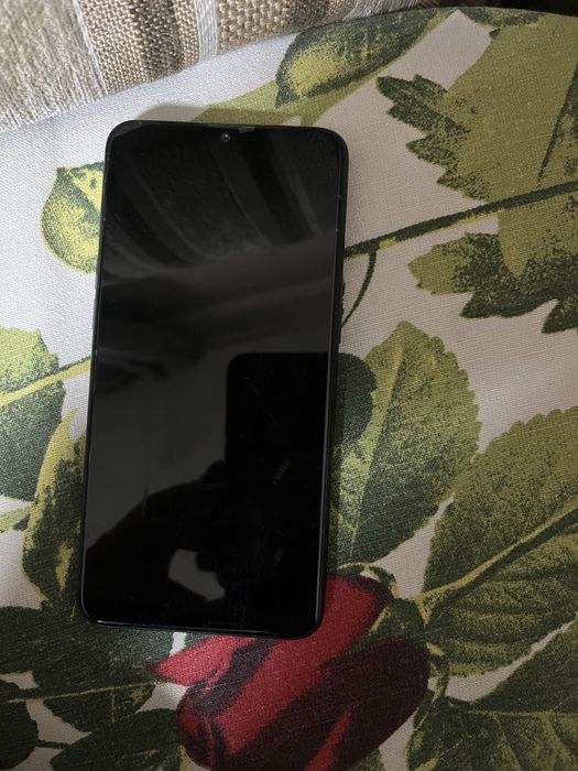 Продам телефон 30к