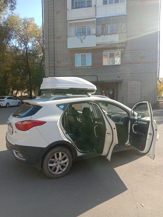 Продам JAC S3 2015 год