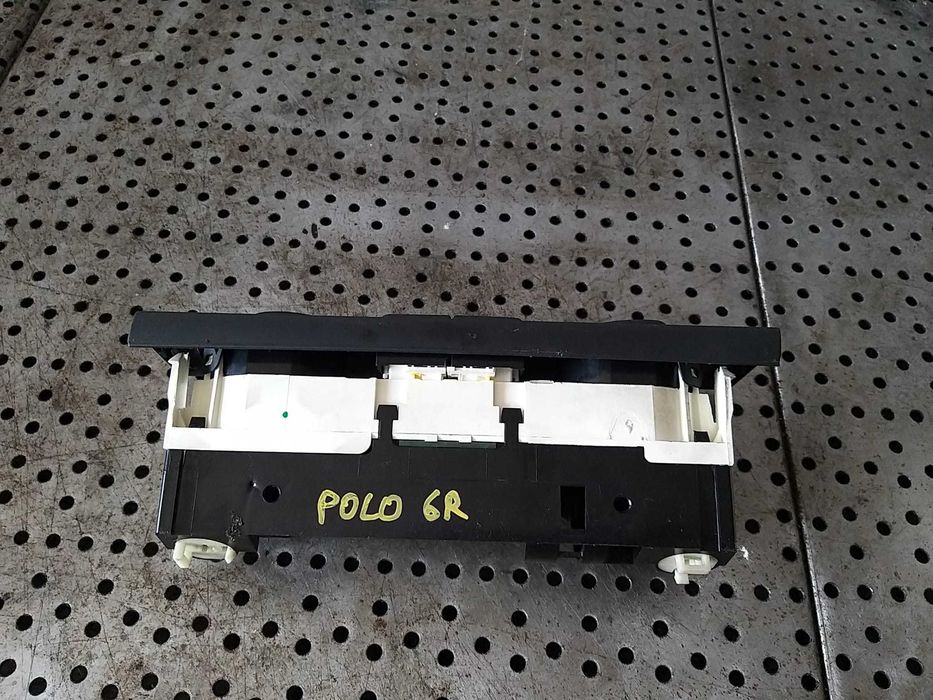 Panou comanda clima ac vw polo 6r 6r0820045m