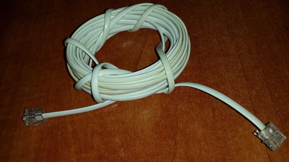 Cablu telefon de 6 m cu mufe