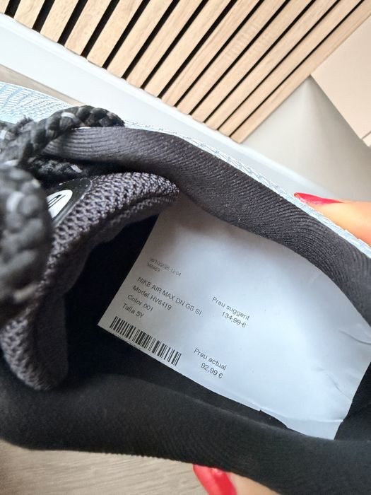 Чисто нови оригинални маратонки nike air max DN GS SI