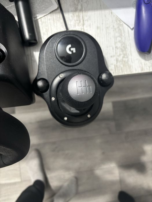 volan logitech29 +schimbator