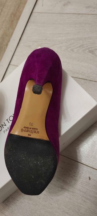 Женские стильные туфли