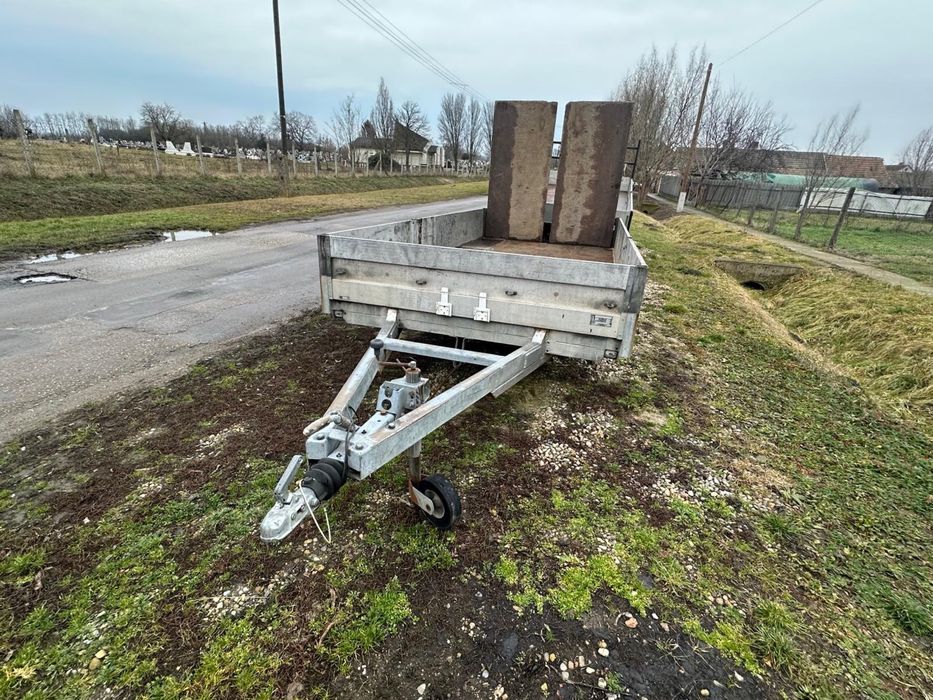 Trailer 3 T ,2Tde vanzare