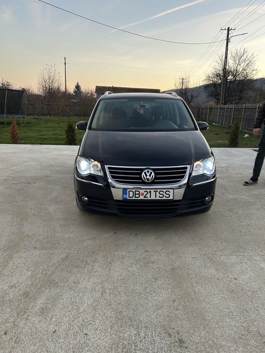 VOLKSWAGEN Touran 2008 — imagine 3