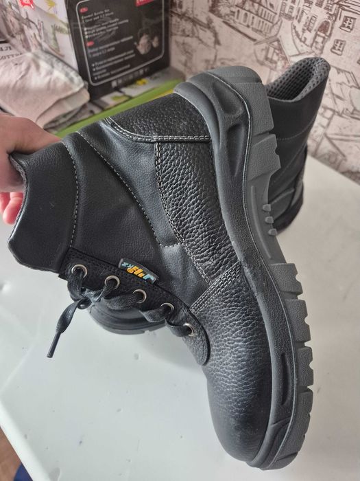 Специальная обувь