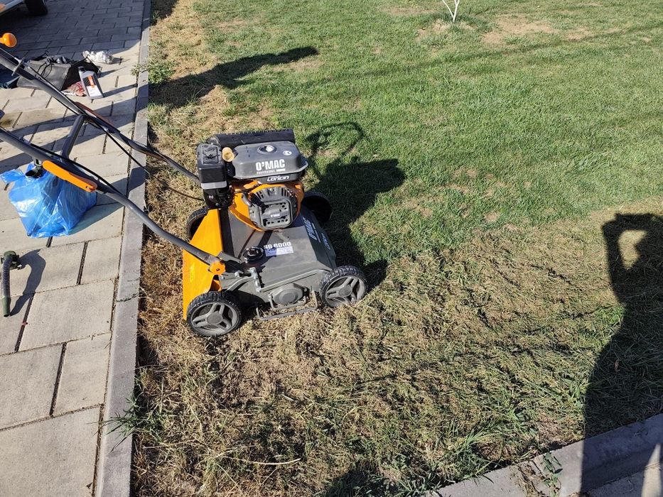 Sisteme de irigații automate și scarificare profesională a gazonului