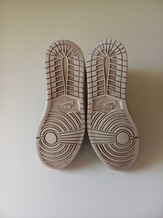 Nike Air Jordan 1 Retro High Olive Canvas оригинални маратонки