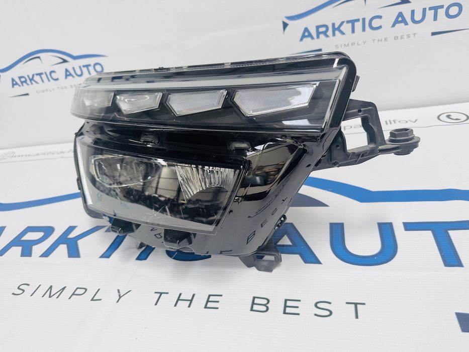 Far dreapta Full Led Skoda Kamiq cod 658941015D