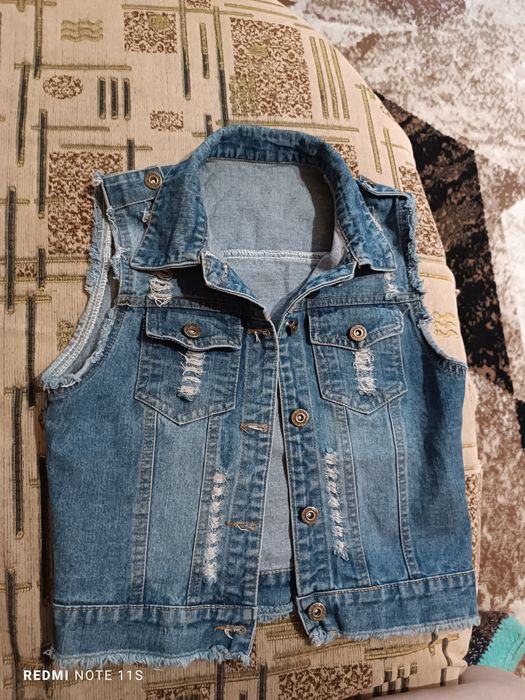 На девочку  8-11 лет