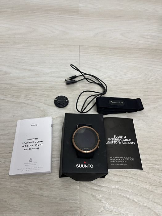 Смарт часы Suunto Spartan Ultra