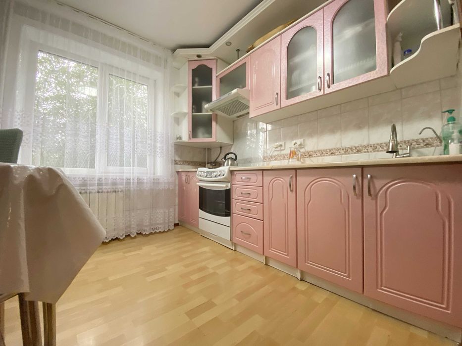 Продам Трешку (Новой планировки)