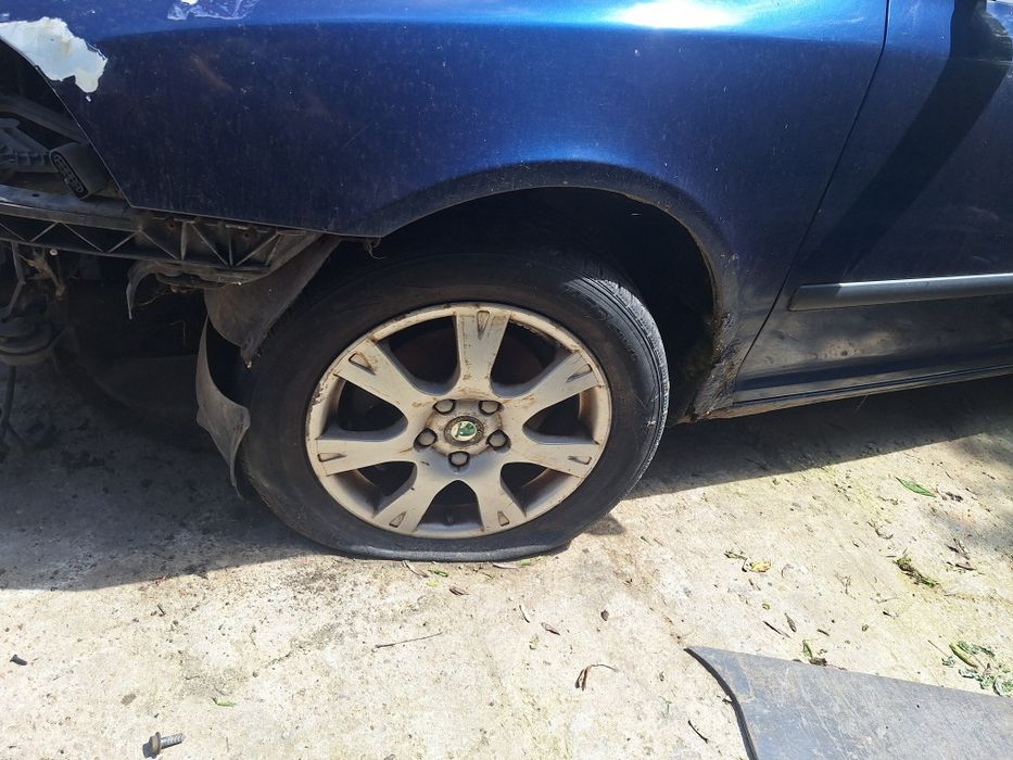 Dezmembrari Skoda Octavia 2 1.9 diesel an 2008