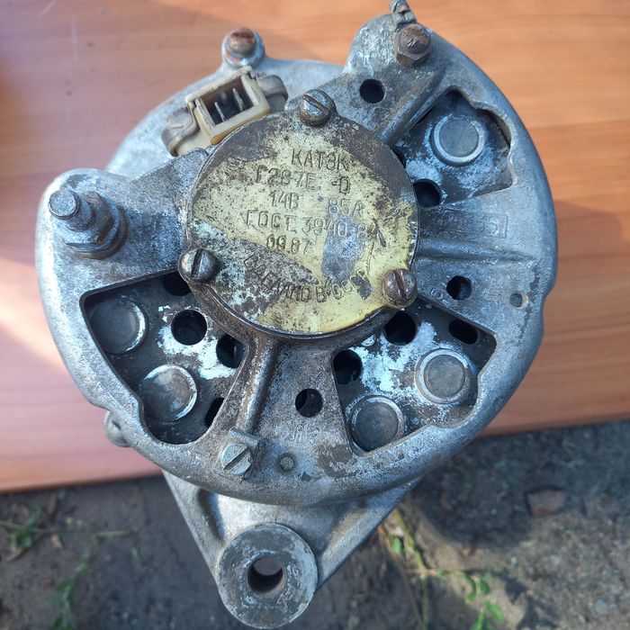 Генератор Г287Д 14В 85А