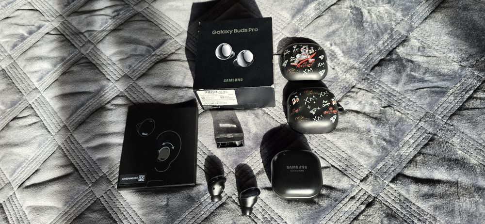 Наушники Galaxy Buds Pro.
