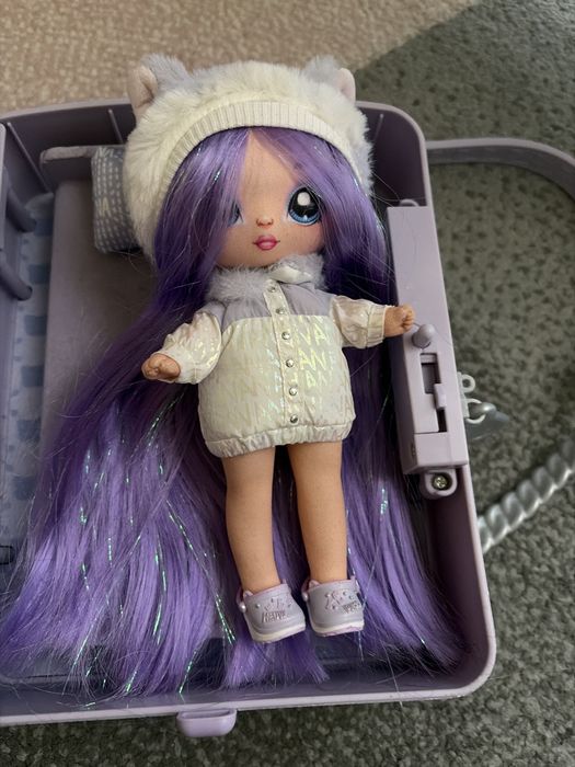 Papusa Na! Na !Na! Surprise cu ghiozdan