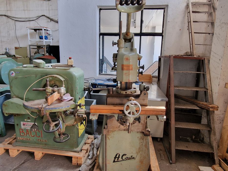 верижна дълбачка-ITALY,