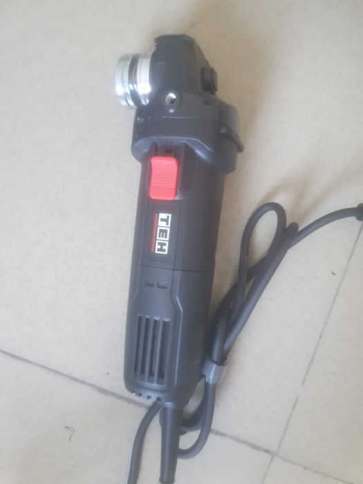 Болгарка 230 макита