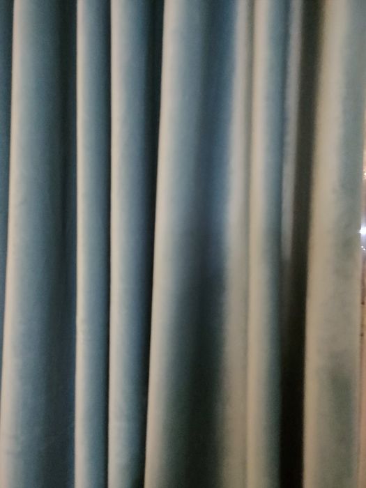 Продам комплект тюль, шторы и гардину