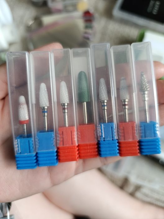 Продам набор для маникюра