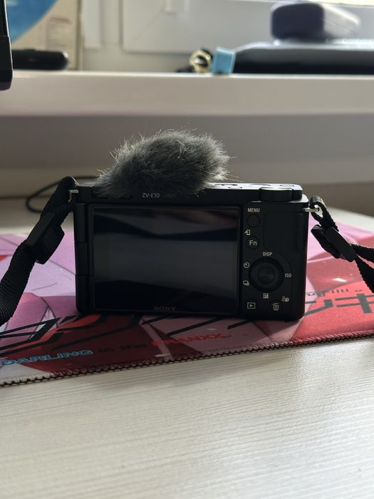 Камера Sony ZV-E10
