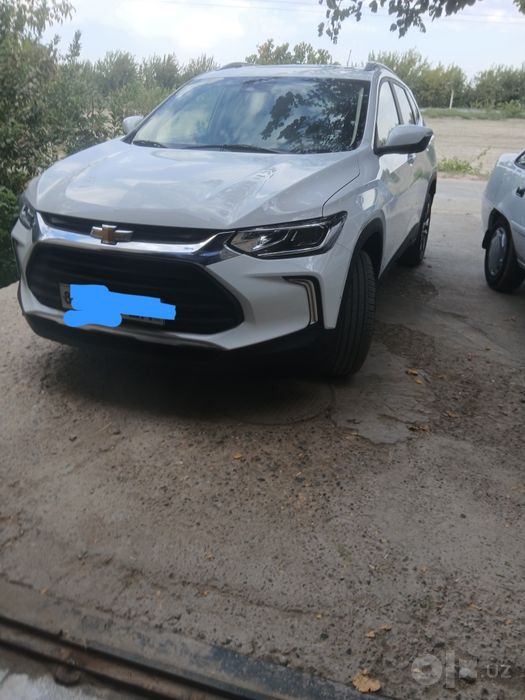 Traker 2 sotiladi polniy radnoy premier